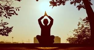 Espiritualidade e saúde mental: sentido, apoio e limites